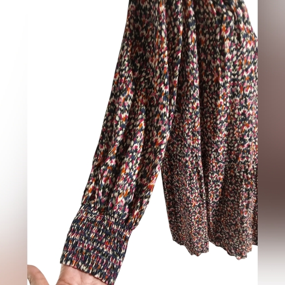 Velvet by Graham & Spencer Multicolor Ditsy Floral Tiered Smock Sleeve Boho Dres - Picture 3 of 10